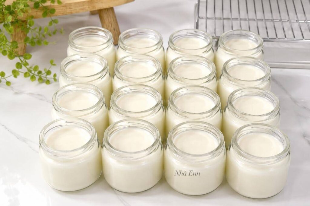 Công thức sữa chua úp ngược