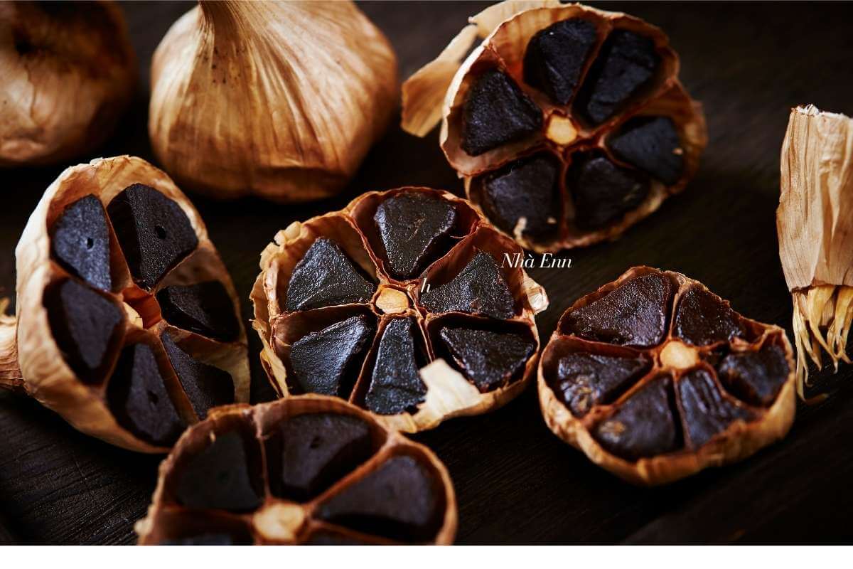 cách ủ tỏi đen tại nhà,